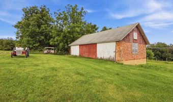 11971 North Rd, Argyle, WI 53504
