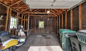 158 Mill St, Amherst, NY 14221