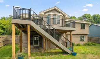 14806 Hallmark Dr, Apple Valley, MN 55124