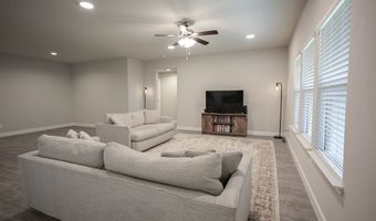 725 Golden Gate Park Rd, Alvarado, TX 76009