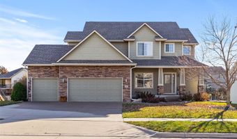 707 NE 46th Ct, Ankeny, IA 50021