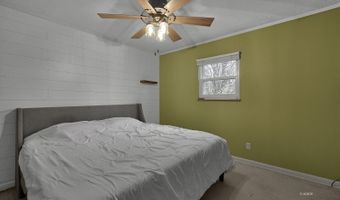 5 Lamar Dr, Athens, OH 45701