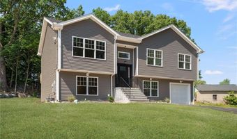 18 Pleasantview Ave, Johnston, RI 02919