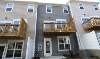 2730 Hunter Woods Dr, Apex, NC 27502