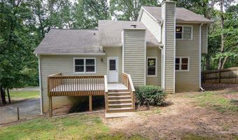 639 Lakeshore Dr, Berkeley Lake, GA 30096