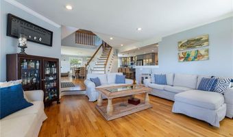 170 W Beach Rd, Charlestown, RI 02813