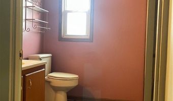 1635 S Rockhill Ave, Alliance, OH 44601