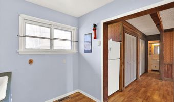 122 Edgewood Dr, Bedford, IN 47421