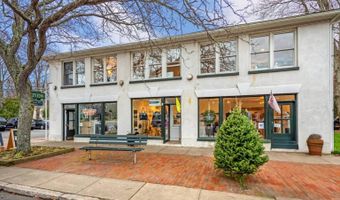 136 Main St 1, Amagansett, NY 11930