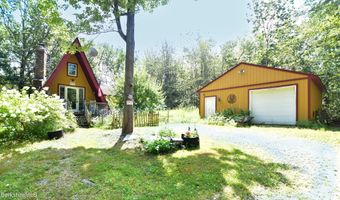 19 Castle Ln, Becket, MA 01223