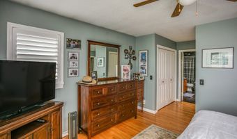 35364 SEARLS Ln, Astoria, OR 97103