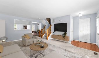 6008 BINGLEY Rd, Alexandria, VA 22315