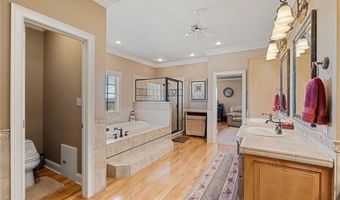 2108 N Mountain Grove Rd, Alma, AR 72921