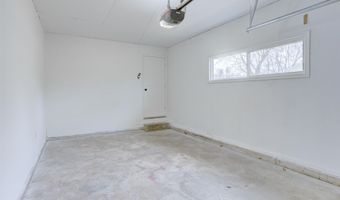 235 Meek Ave, Arkansas City, KS 67005