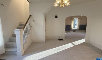 709 N St, Aurora, NE 68818