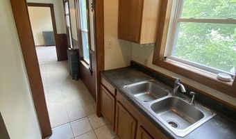 10 Lafayette St 2, Attleboro, MA 02703
