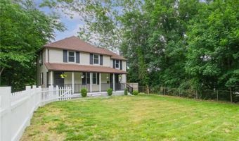 38 Padelford Ave, East Providence, RI 02915