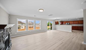 415 Standing Rock Dr, Boiling Springs, SC 29316