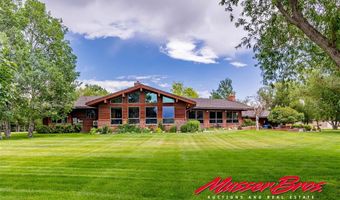 136 McCullough Dr, Cody, WY 82414