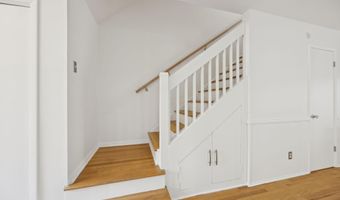 181 SYLVAN Dr, Atlantic Beach, FL 32233