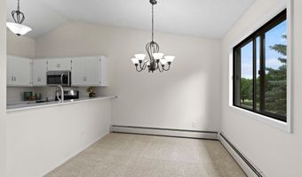 14855 Endicott Way 304, Apple Valley, MN 55124