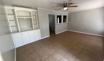 605 Holly, Angleton, TX 77515