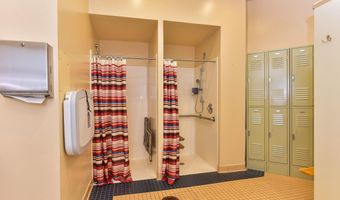 315 S HENRY St S, Alexandria, VA 22314