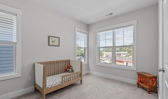 409 S Tunstall Ave, Apex, NC 27502