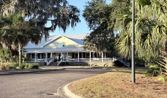 30 Barnwell Dr, Beaufort, SC 29907