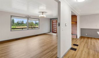 4516 Lincoln Rd, Blaine, WA 98230