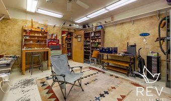 8 Mountain View Dr, Cody, WY 82414