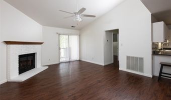 1316 Holgate G6, Ballwin, MO 63021