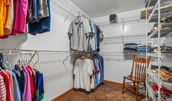 1014 NE Trilein Dr, Ankeny, IA 50021