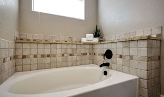 37222 N TOM DARLINGTON Dr 12, Carefree, AZ 85377