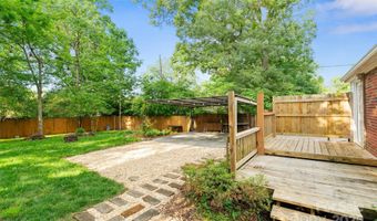 2953 Enfield Rd, Charlotte, NC 28205