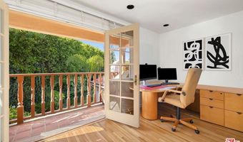 1717 Comstock Ave, Los Angeles, CA 90024