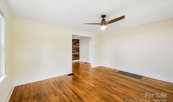 100 Bradley St, Asheville, NC 28806