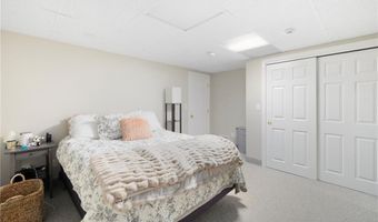 8 Princess Pine Rd, Lincoln, RI 02865