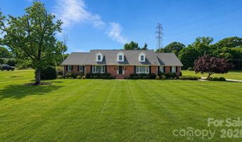 1121 Smith St, Albemarle, NC 28001