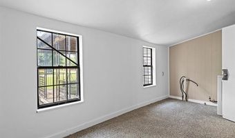 1136 S Maple Ave, Bartlesville, OK 74003