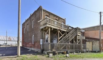 207 W Main St, Ash Grove, MO 65604
