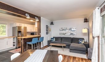 406 Manor Dr, Ann Arbor, MI 48105