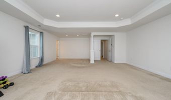 41 Gina Dr, Allentown, NJ 08501