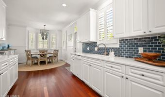 49 Holbrook Dr, Beaufort, SC 29902