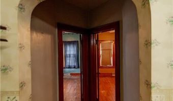 1134 Atchison St, Atchison, KS 66002