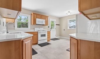3022 Templeton Rd, Columbus, OH 43209