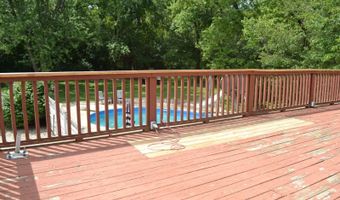 409 E. Elm St, Albion, IL 62806