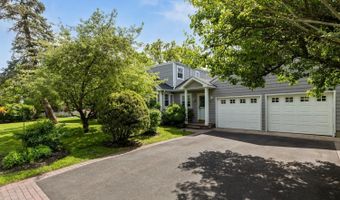 85 Shore Rd, Amityville, NY 11701