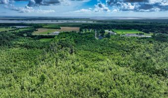 4468 Caratoke Hwy, Barco, NC 27917