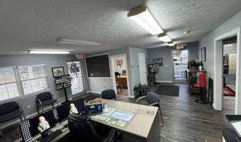 2366 Business 127 N, Albany, KY 42602